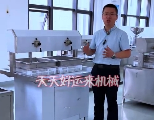 新手如何選用豆腐機相關(guān)設(shè)備，細(xì)切決定成敗!